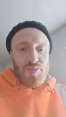 <span>James, 34</span>&nbsp;<span style='width: 25px; height: 16px; float: right; background-image: url(/bitmaps/flags_small/UK.PNG)'>&nbsp;</span><br><span>Galston , Großbritannien</span>&nbsp;<input type='button' class='joinbtn' style='float: right' value='JOIN NOW' />