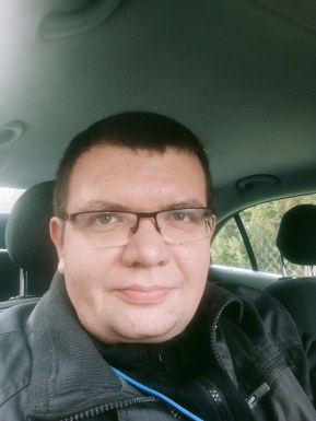 <span>Przemek, 36</span>&nbsp;<span style='width: 25px; height: 16px; float: right; background-image: url(/bitmaps/flags_small/PL.PNG)'>&nbsp;</span><br><span>Bialystok, Polen</span>&nbsp;<input type='button' class='joinbtn' style='float: right' value='JOIN NOW' />