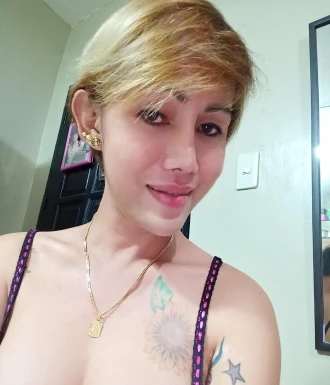 <span>Luna, 41</span>&nbsp;<span style='width: 25px; height: 16px; float: right; background-image: url(/bitmaps/flags_small/PH.PNG)'>&nbsp;</span><br><span>Salcedo, Philippinen</span>&nbsp;<input type='button' class='joinbtn' style='float: right' value='JOIN NOW' />