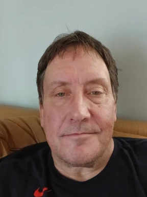 American men looking for love