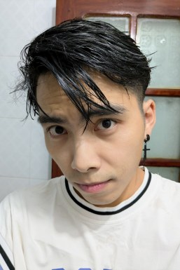 <span>Gaia, 26</span> <span style='width: 25px; height: 16px; float: right; background-image: url(/bitmaps/flags_small/VN.PNG)'> </span><br><span>Phu Ly, 越南</span> <input type='button' class='joinbtn' style='float: right' value='JOIN NOW' />