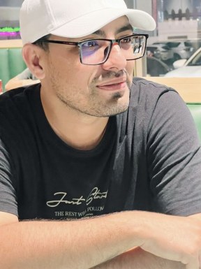 <span>Omerr, 28</span>&nbsp;<span style='width: 25px; height: 16px; float: right; background-image: url(/bitmaps/flags_small/AE.PNG)'>&nbsp;</span><br><span>Muzayri', Ver. Arab. Emirate</span>&nbsp;<input type='button' class='joinbtn' style='float: right' value='JOIN NOW' />