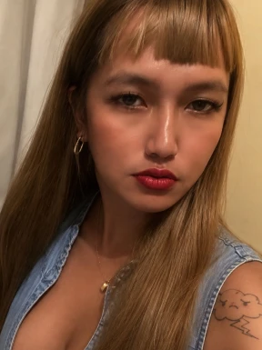Thai ladyboys for dating / Ladyboys from Philippines for dating