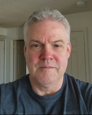 <span>Paul, 60</span> <span style='width: 25px; height: 16px; float: right; background-image: url(/bitmaps/flags_small/CA.PNG)'> </span><br><span>Toronto, Kanada</span> <input type='button' class='joinbtn' style='float: right' value='JOIN NOW' />