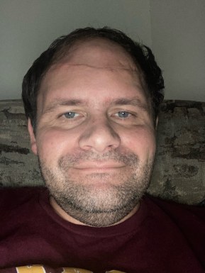 <span>Brandon, 38</span>&nbsp;<span style='width: 25px; height: 16px; float: right; background-image: url(/bitmaps/flags_small/US.PNG)'>&nbsp;</span><br><span>Willmar, United States of America</span>&nbsp;<input type='button' class='joinbtn' style='float: right' value='JOIN NOW' />