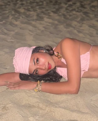 Thai ladyboys for dating / Ladyboys from Philippines for dating