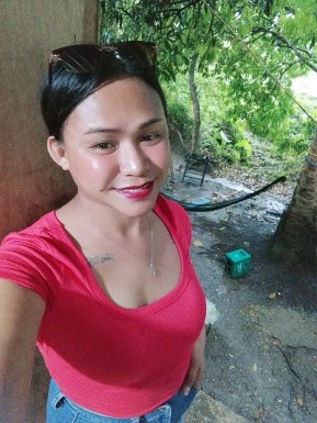 <span>Mitzi, 26</span>&nbsp;<span style='width: 25px; height: 16px; float: right; background-image: url(/bitmaps/flags_small/PH.PNG)'>&nbsp;</span><br><span>Butuan, Філіппіни</span>&nbsp;<input type='button' class='joinbtn' style='float: right' value='JOIN NOW' />