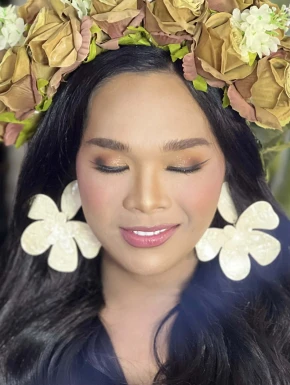 Thai ladyboys for dating / Ladyboys from Philippines for dating